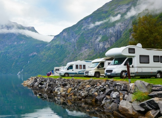 Seriematige doming letters voor caravans