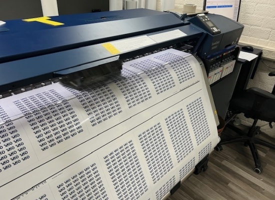  Sticker productie vanuit eigen fabriek