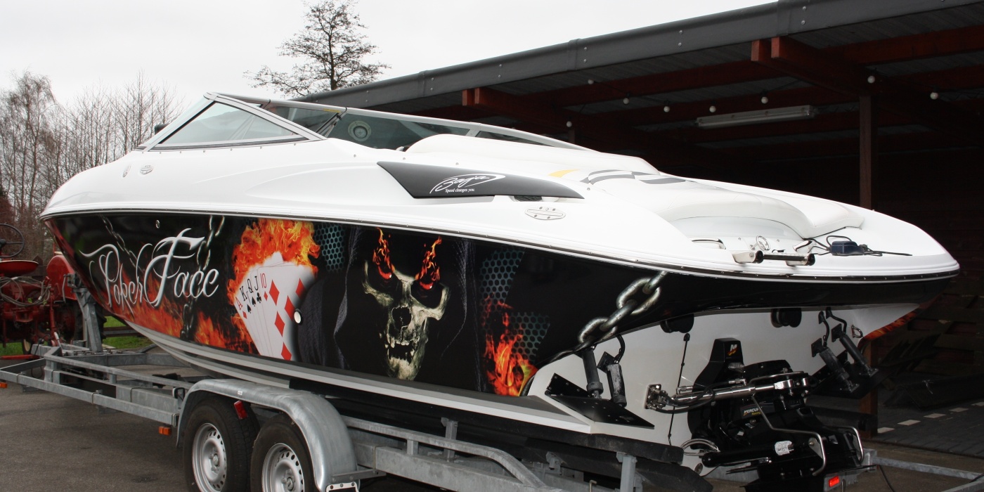 Moet een boot een naam hebben?